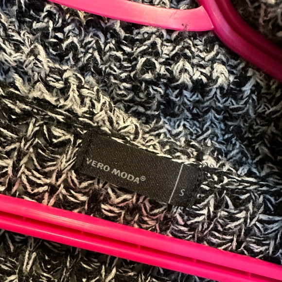 Vero Moda long cardigan with pockets - Picture 3 of 3